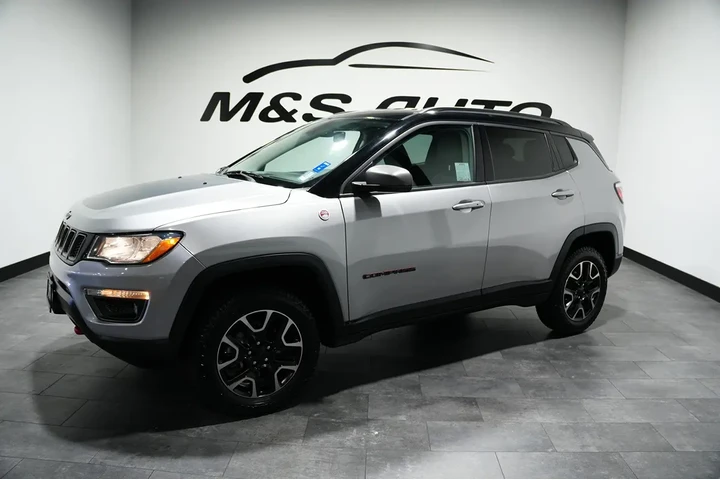 $15999 : 2019 Compass Trailhawk image 3