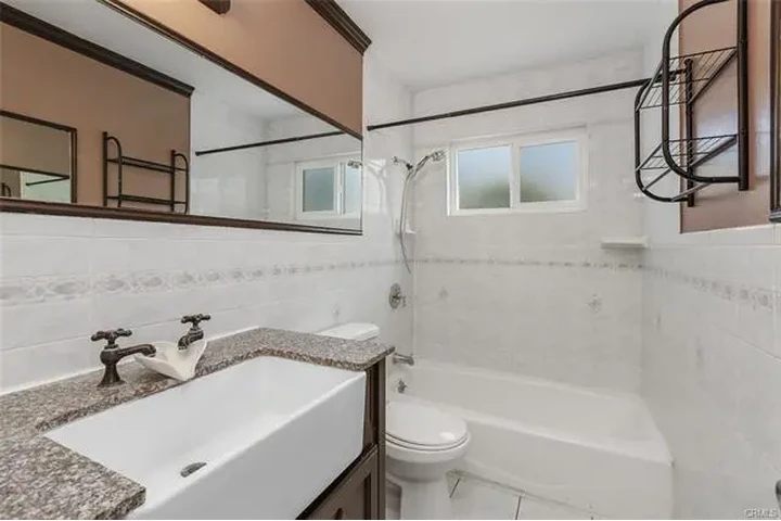$999900 : Casa 4 recámaras en venta image 7