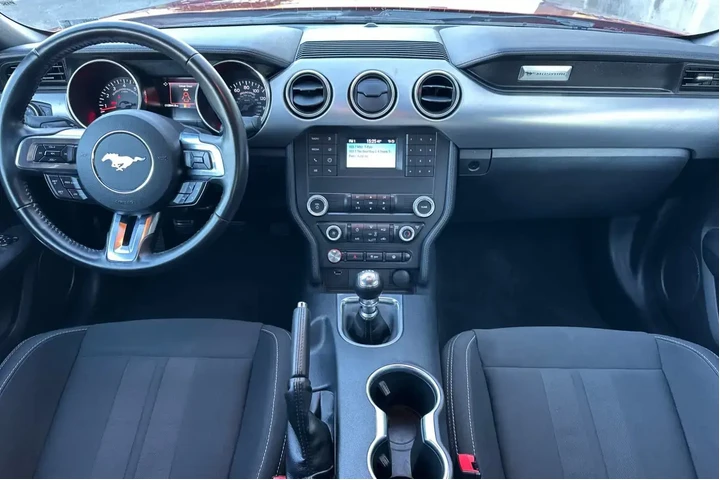 $34961 : Ford Mustang 2022 GT 2dr Fas image 3