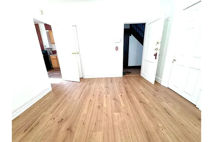 $2400 : MY HOUSE FOR RENT image 2