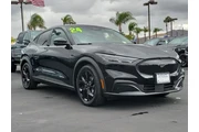 $37984 : Ford Mustang Mach-E 2024 AWD thumbnail