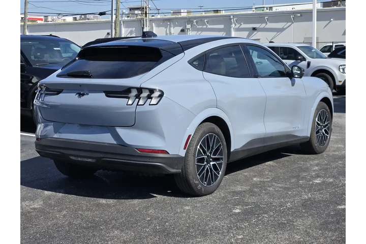 $36992 : Ford Mustang Mach-E 2025 Pre image 7