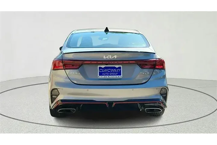 $23678 : Kia Forte 2024 GT 4dr Sedan image 4