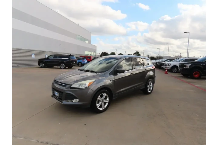 $8999 : Ford Escape 2014 SE 4dr SUV image 2