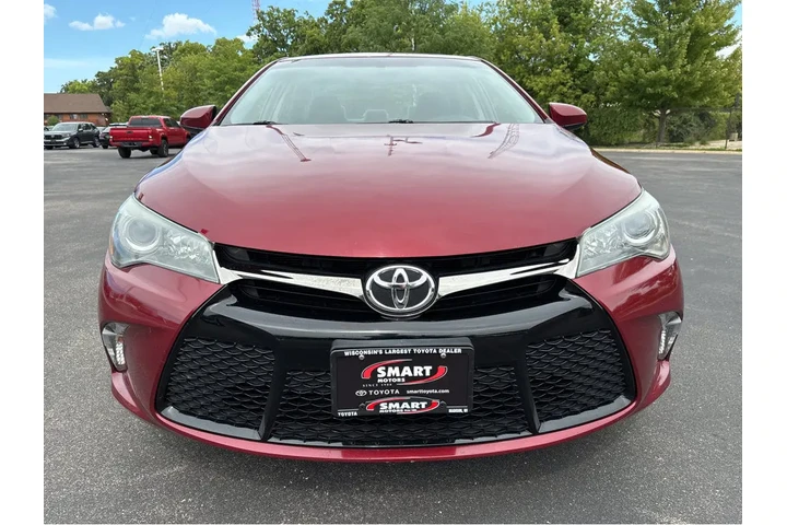 $17500 : Silver Certified2016 Camry SE image 8