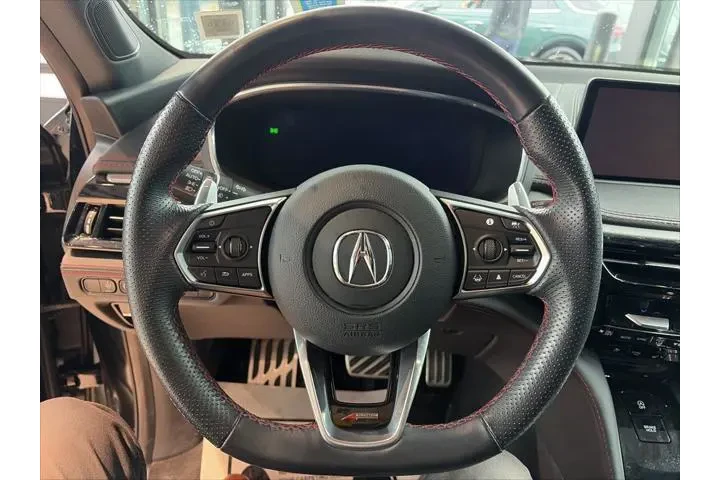 $60 : Acura MDX 2023 SH-AWD 4dr SU image 5