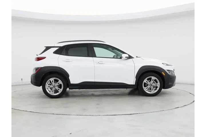 $20998 : Hyundai KONA 2023 SEL 4dr Cr image 7