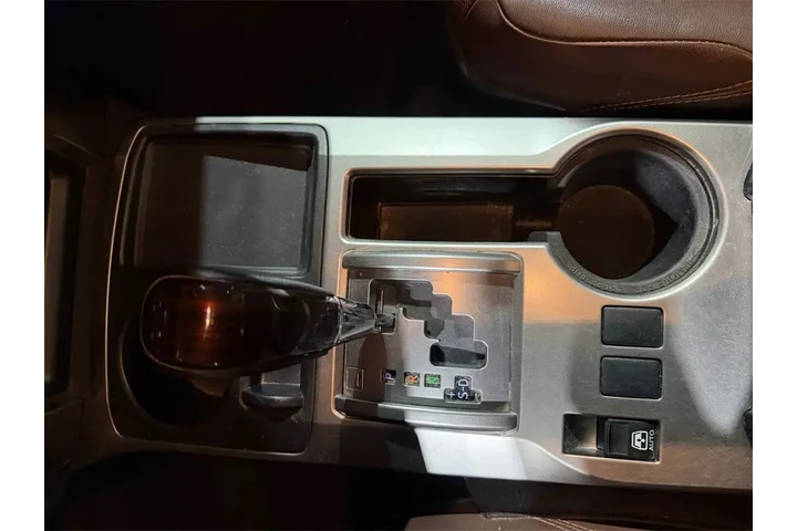 $32500 : Toyota 4Runner 2021 4x2 Limi image 10