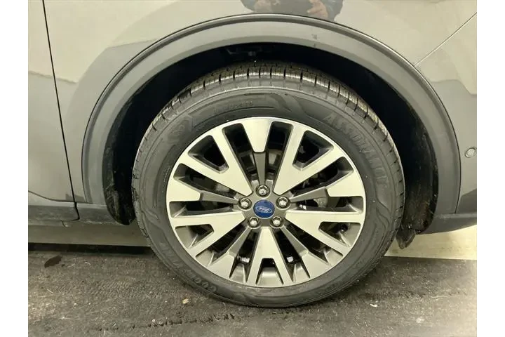 $15561 : Ford Escape Hybrid 2020 Tita image 8