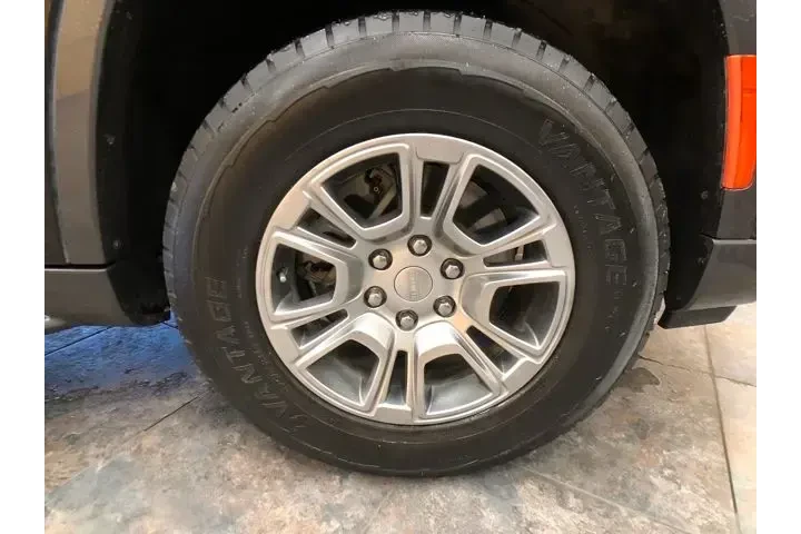 $37557 : Jeep Wagoneer 2022 4x4 Serie image 9