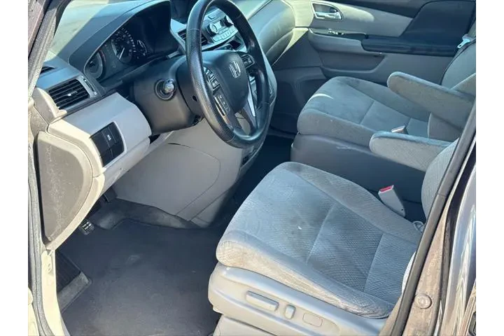 $10997 : Honda Odyssey 2016 LX 4dr Mi image 9