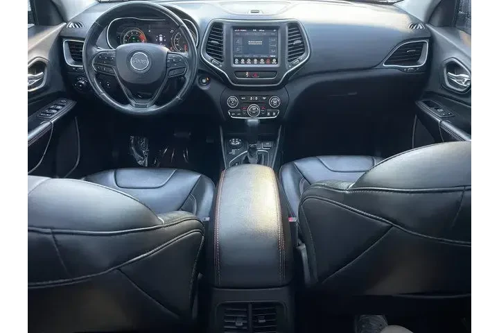 $18401 : Jeep Cherokee 2020 4x4 Trail image 3