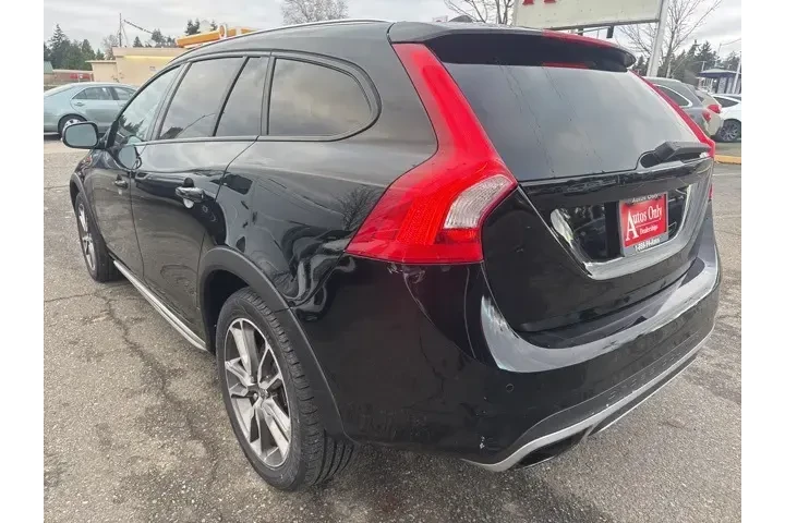 $12999 : Volvo V60 Cross Country 2015 image 7