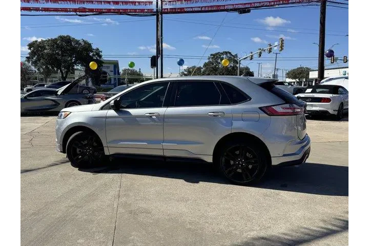 $38677 : Ford Edge 2024 AWD ST 4dr SU image 10