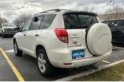 $8995 : Toyota RAV4 2008 4x4 Base 4d thumbnail