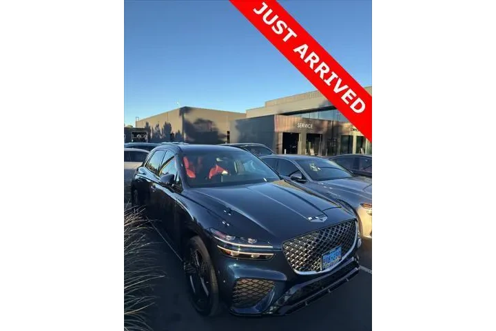 $33500 : Genesis GV70 2023 AWD 2.5T S image 3