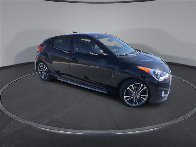 $14500 : PRE-OWNED 2016 HYUNDAI VELOST image 2