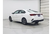 $16998 : Kia Forte 2024 LXS 4dr Sedan thumbnail