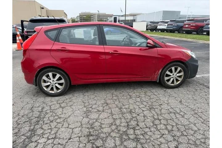$4266 : Hyundai ACCENT 2013 SE 4dr H image 3