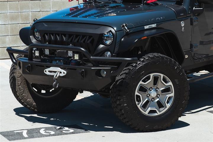 2016 Wrangler Rubicon image 2