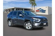 Toyota RAV4 2019 XLE 4dr SUV en San Bernardino