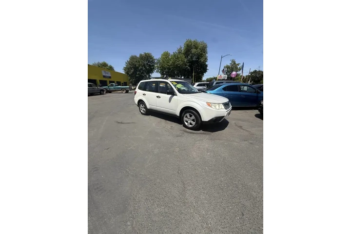 $9150 : 2011 Forester 2.5X image 7