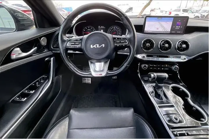 $25491 : Kia Stinger 2022 GT-Line 4dr image 5