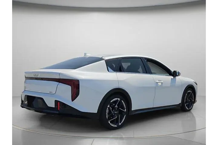$22992 : Kia K4 2025 GT-Line 4dr Seda image 7