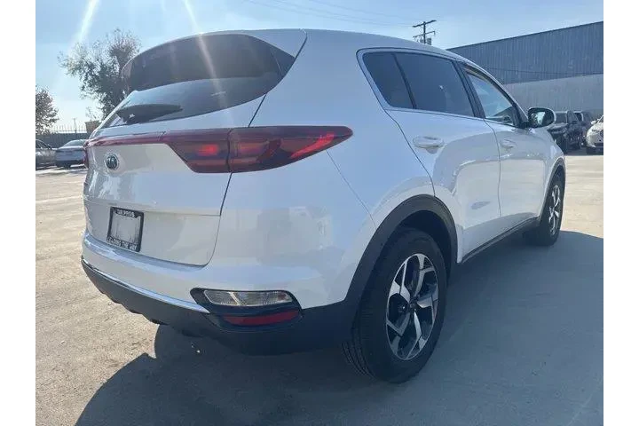 $18888 : Kia Sportage 2022 LX 4dr SUV image 5