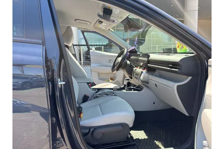 $23318 : Hyundai KONA 2024 SEL 4dr Cr image 6