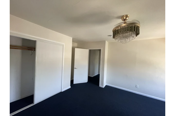 $2600 : Apartamento por renta image 6