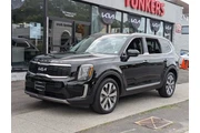 $31995 : Kia Telluride 2022 AWD S 4dr thumbnail