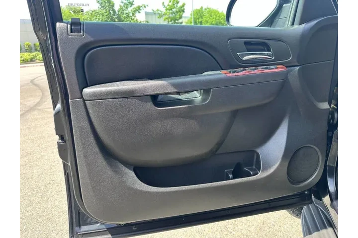 $12495 : 2013 GMC Yukon SLE image 10