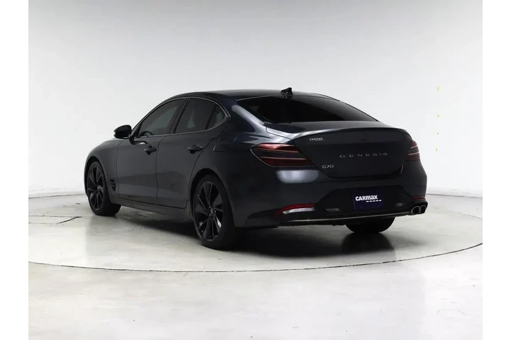 $28998 : Genesis G70 2023 2.0T 4dr Se image 2