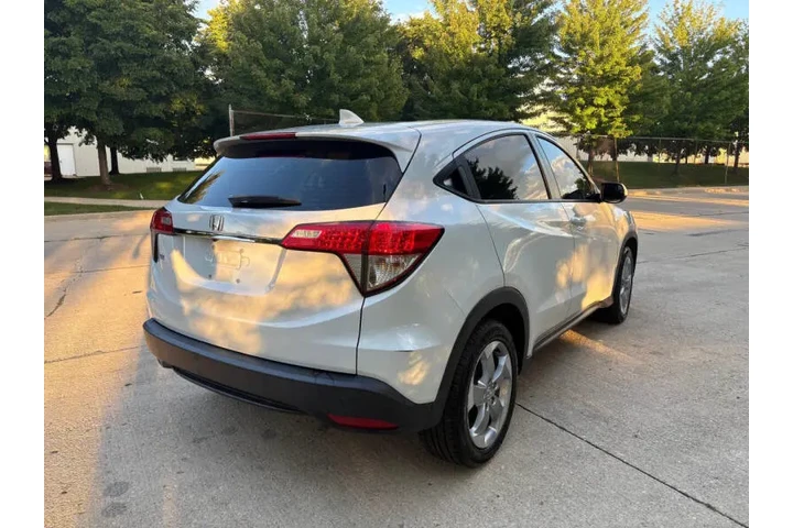 $15995 : 2021 HR-V LX image 7