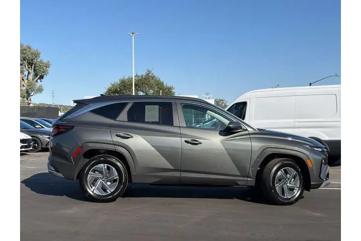 $31990 : Hyundai TUCSON Hybrid 2025 A image 3