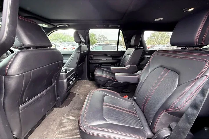 $37341 : Ford Expedition 2021 4x4 Lim image 8