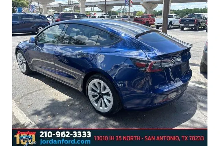 $26994 : Tesla Model 3 2022 AWD Long image 4