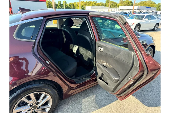 $12980 : 2020 Optima LX Auto image 8