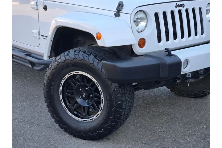$16999 : Jeep Wrangler Unlimited 2012 image 9