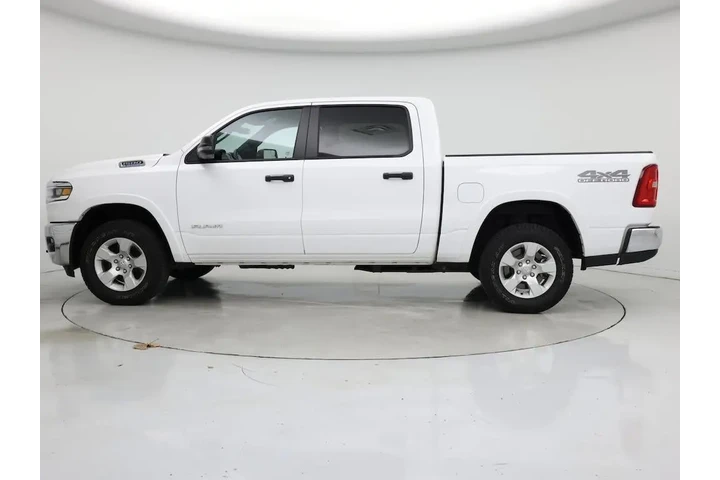 $37998 : Ram 1500 2025 4x4 Big Horn 4 image 3