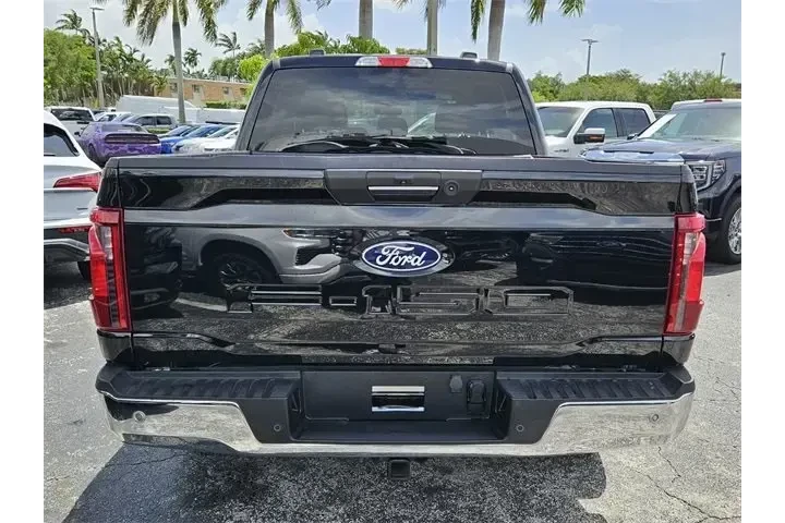 $39990 : Ford F-150 2024 4x4 XLT 4dr image 8