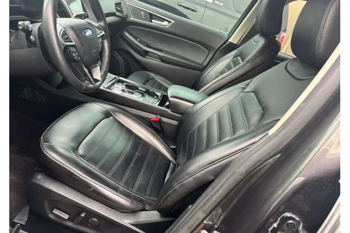 $800 : 2020 Ford Edge image 3