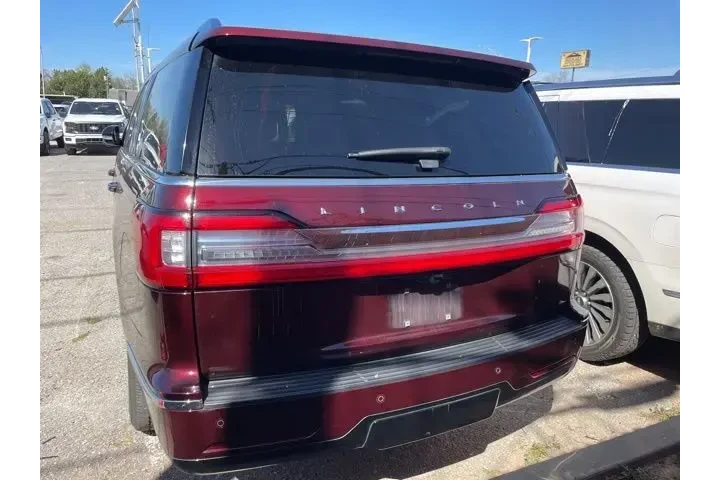 $21995 : Lincoln Navigator L 2018 4x4 image 8