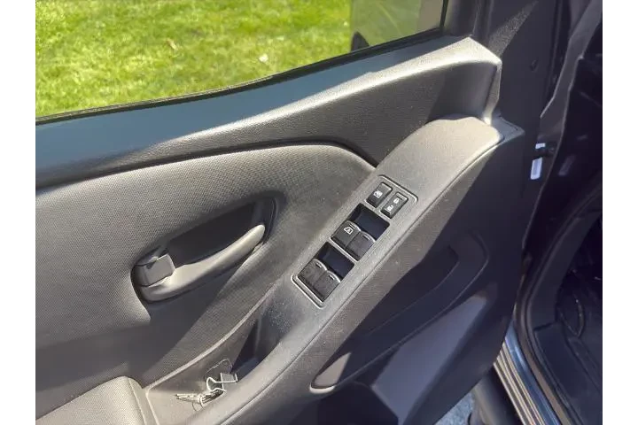 $27500 : Nissan Frontier 2022 4x4 S 4 image 4