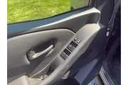 $27500 : Nissan Frontier 2022 4x4 S 4 thumbnail