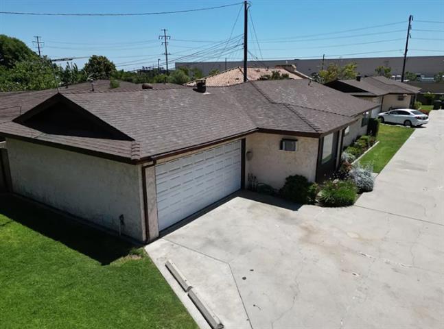 $2695 : READY NOW in Downey, CA image 3