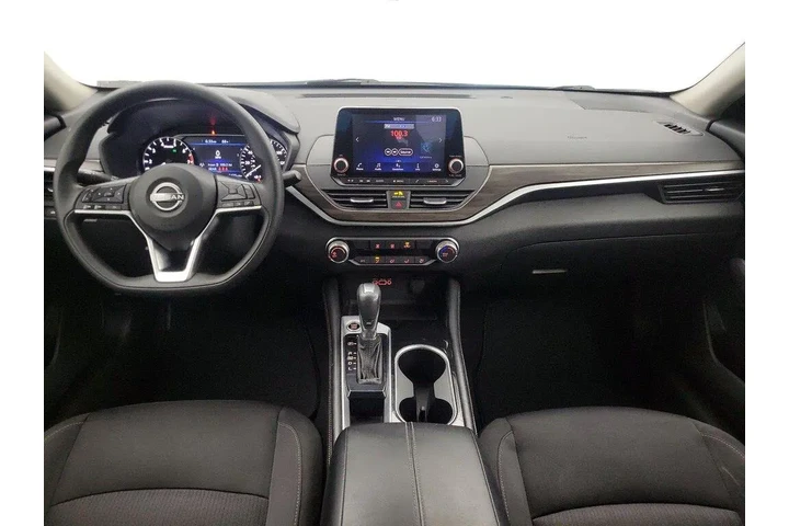 $17998 : Nissan Altima 2023 2.5 SV 4d image 9