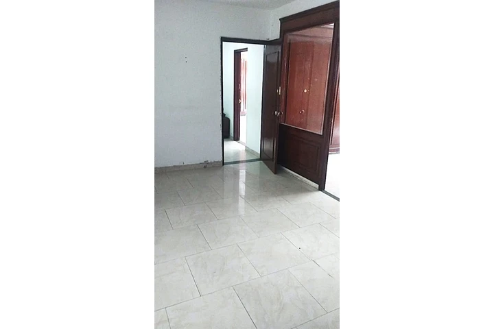 $1200000000 : Oficina Centro Histórico image 3