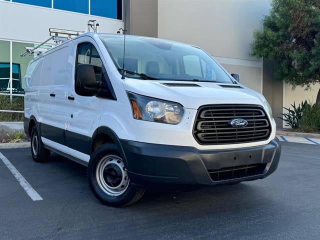 2017 Transit 150 Wagon Low Ro image 1